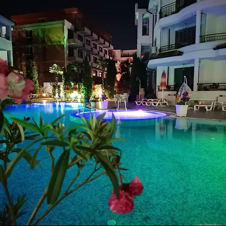 Aura Blu * סאני ביץ'