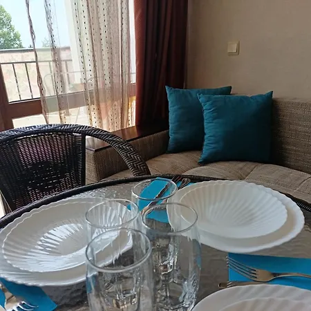 Apartment Aura Blu Slantschew brjag
